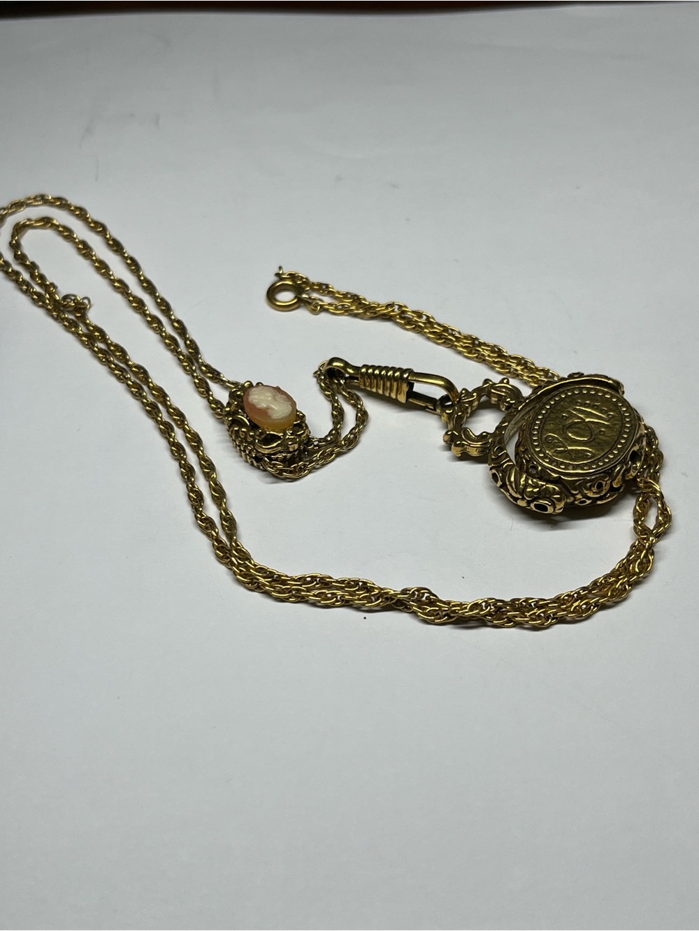 Gold-Tone Cameo  Necklace - Vintage-Inspired Women's Jewelry